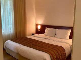 Курортные отели Park Resort Aghveran Агверан Двухместный номер Делюкс с 1 кроватью (для 2 взрослых и 1 ребенка)-5